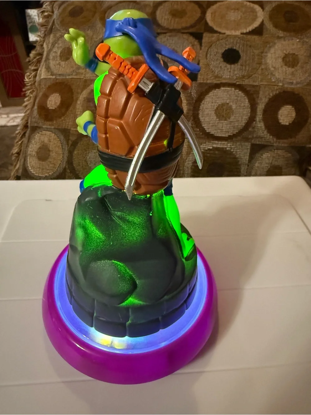 Teenage Mutant Ninja Turtles official leonardo